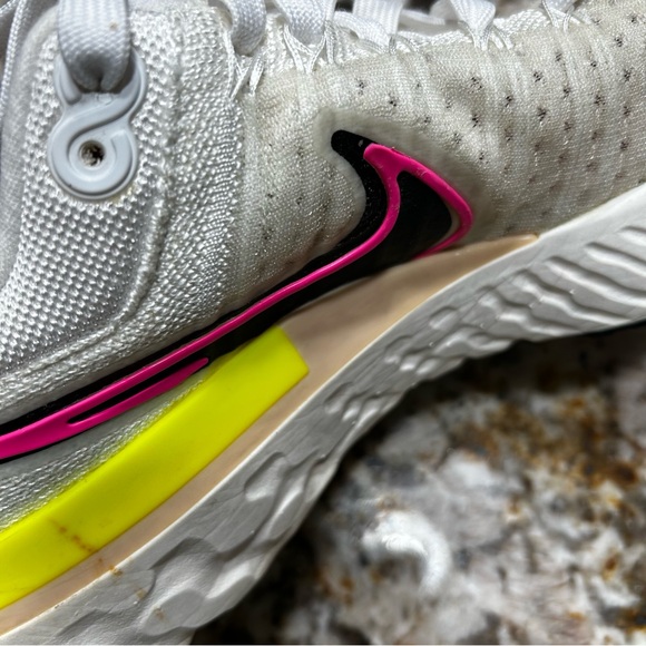 Nike React Infinity Run Flynit 2 White Mens Size 9.5 DJ5395-100 - Picture 9 of 11